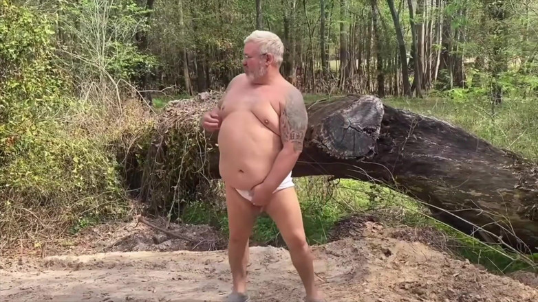 Hand-Free-Daddy-Chub: Tlustý starý děda