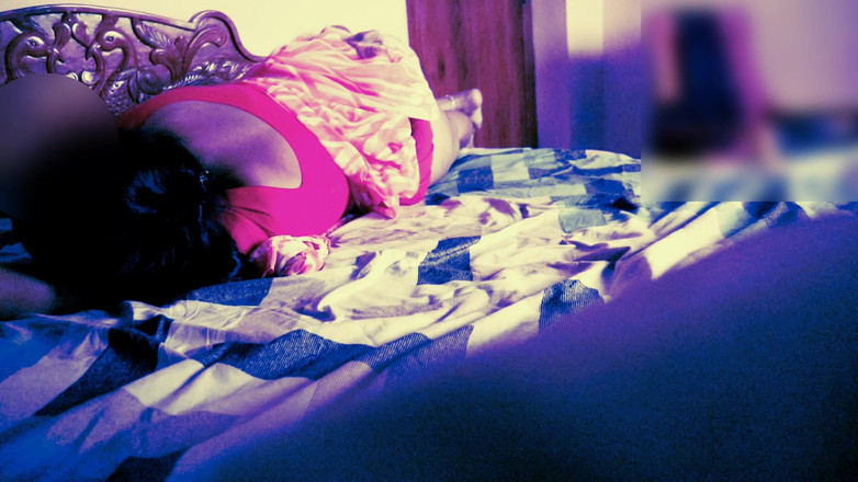 Black & white desicat: Toket besar tante seksi india dientot habis-habisan sampai dicrot di...