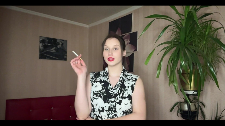 MertyXXX: Ragazza teenager che fuma