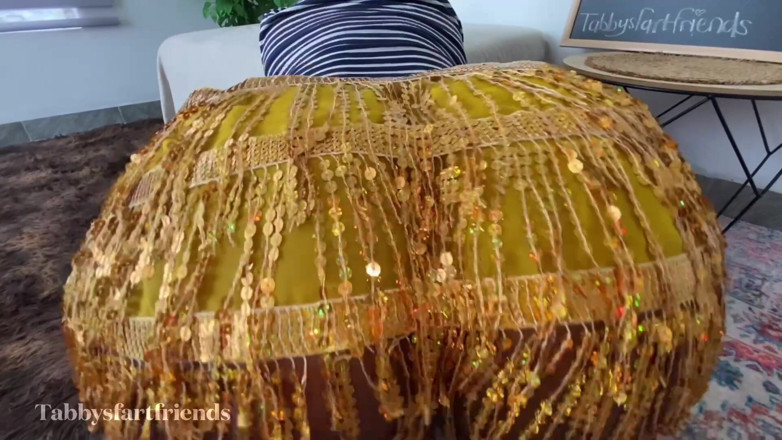 ChokoAndAmarula: You Never Thought You’d Be a Fart Sniffer