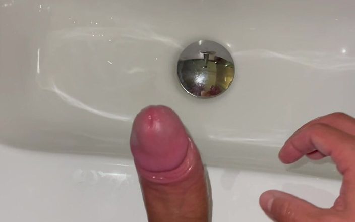 Harry_Jen: Harry_jen | 정액으로 자위하는 POV 솔로 남자