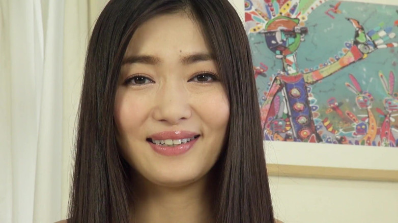 Caribbeancom: La magnifica ragazza asiatica fa sesso bollente con il suo...