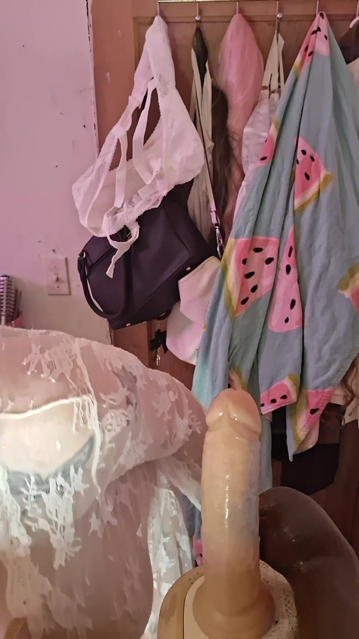 Mshollbrook: Bimbo in Lingerie
