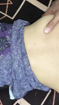 Ibu tiri kawan mengintip dan dikongkek video seks hindi penuh