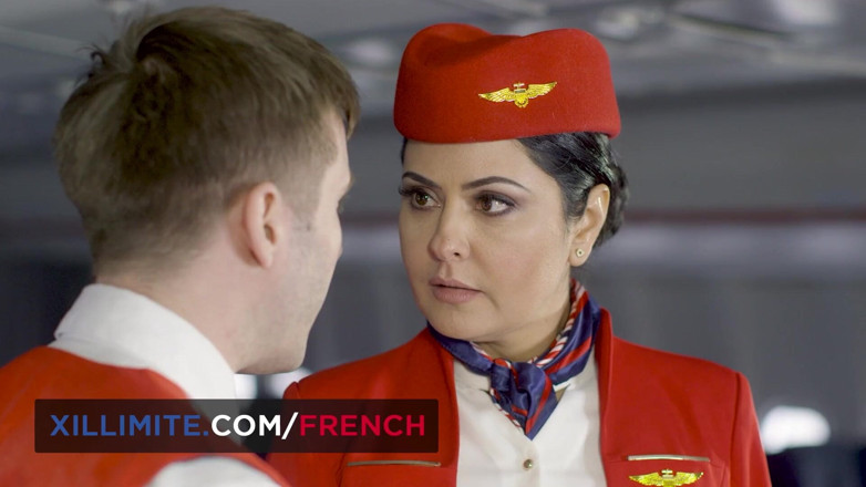 French girls at work: Гаряча пересадка з екіпажем кабіни