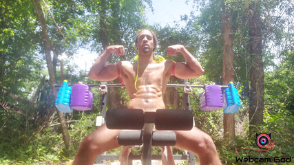 Arthur Eden aka Webcam God: Žhavé a zpocené cvičení (4K)