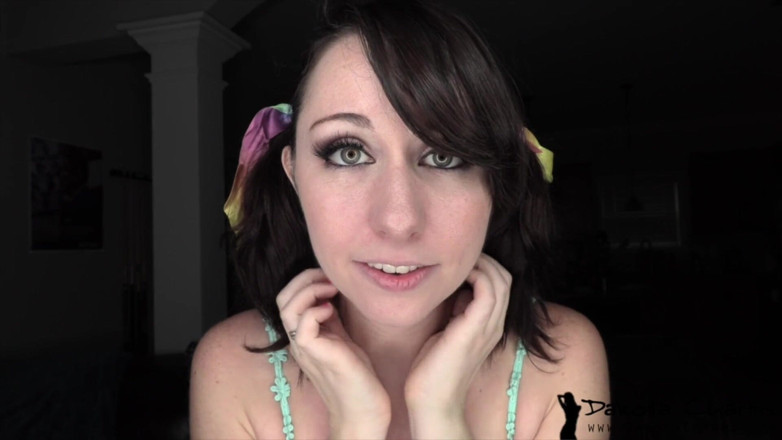 Dakota Charms: Sra. Curiosa