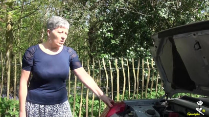 Dirty Doctors Clips: Savanas bilproblem