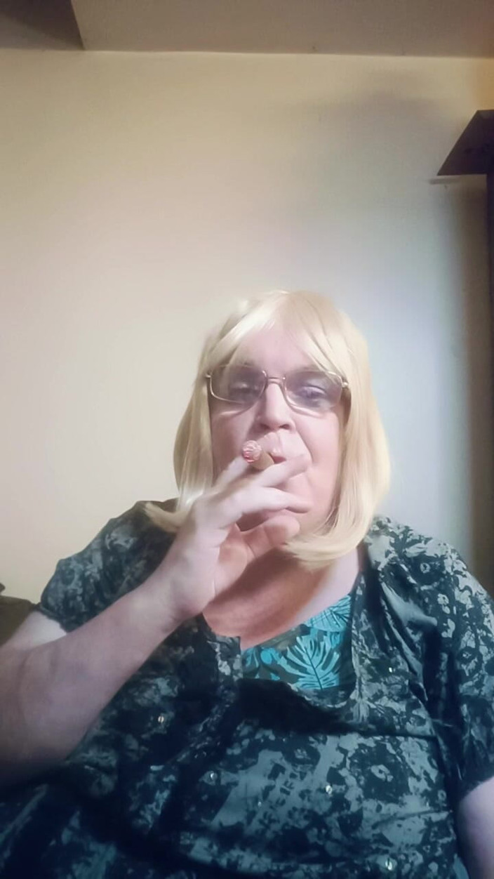 Stephanie-Nicole-TV: September 2026 Vlog - Chewing the Fat Whilst Smoking a Cigar