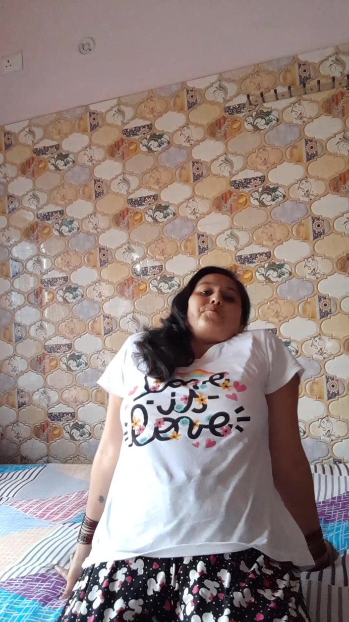 Puja555: Puja india romantico mms