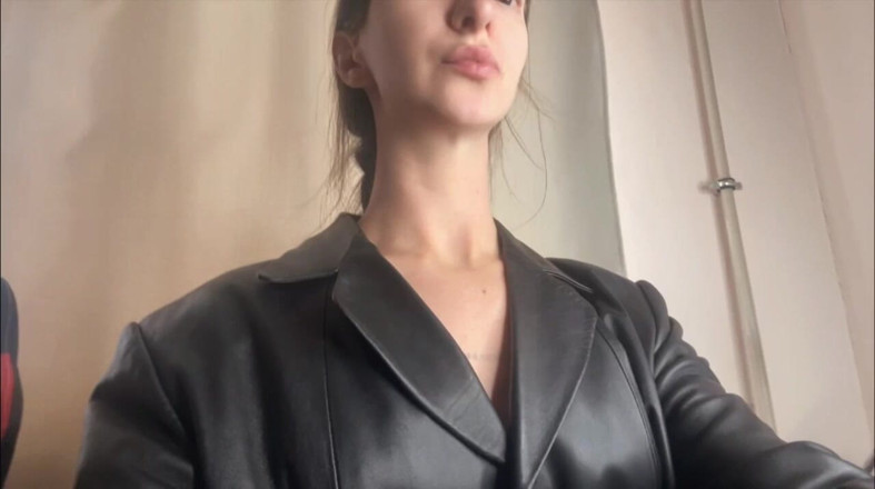 Skinny_lady69: Look Into My Eyes and Don't You Dare Look Away.