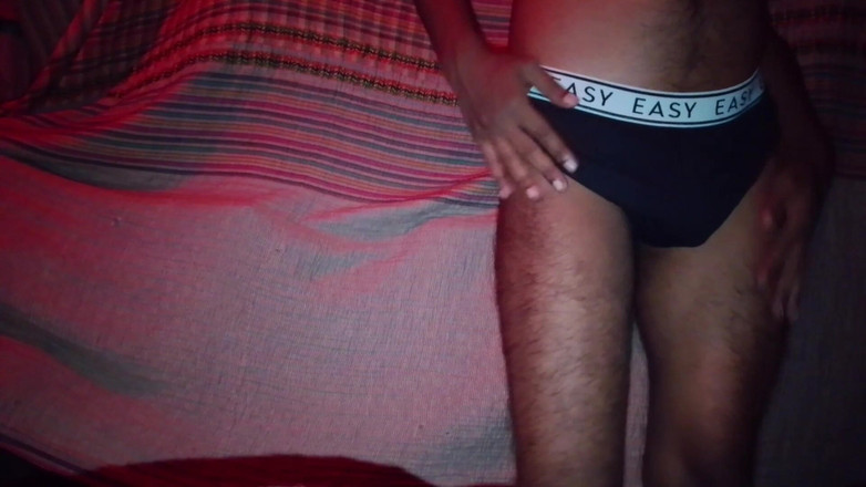 Echo Shade: Un black sexy en sous-vêtements gémit, fait du dirty talk...