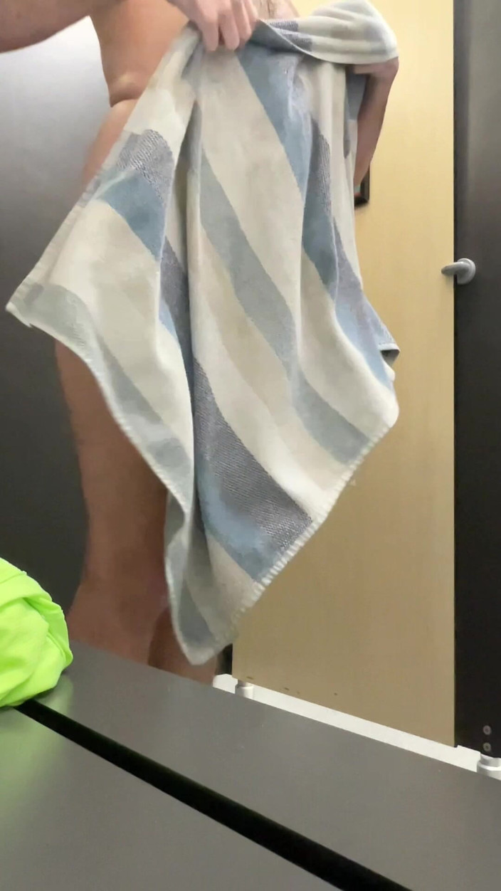 Buggiesmugglr: Возбужденные после спортзала развлекаются