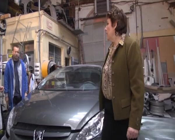 Videos Francaises: Gorda francesa prostituta fodida na oficina mecânica