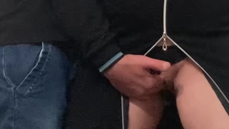 Niki studio: Уфф!! Якийсь незнайомець брудно потер мою пизду в німецькому метро