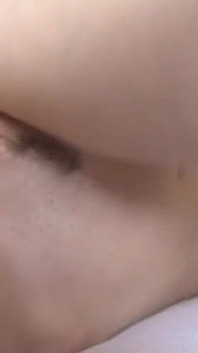 Una sexy masturbación en solitario para una joven perra perfecta