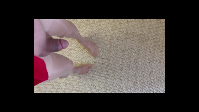 cd_aysemmm: पेंटीहोज पहनी मेरी सेक्सी टांगें, मैंने अपनी थोंग नहीं पहनी