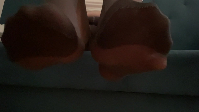 Nicole tights: Moving Your Toes in Tights