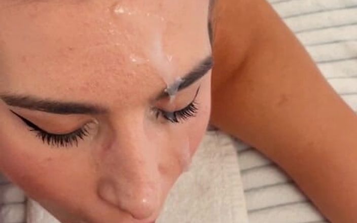 KaydenWithPaul: Loca descuidada y facial