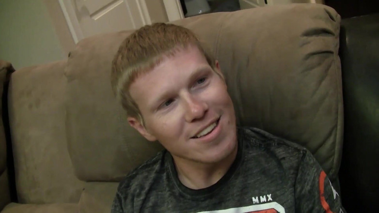 Boys half-way house: Паровозиком с местным быдляком