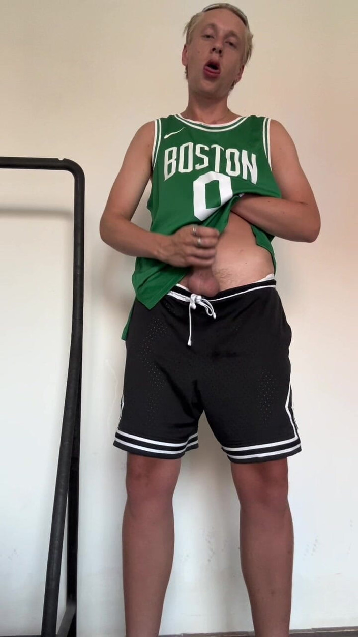 Axton Drake: Blond Basketball Bro Gets Horny
