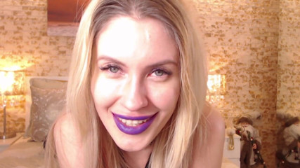 Erotic Tanya: Annusando in collant – parte 2