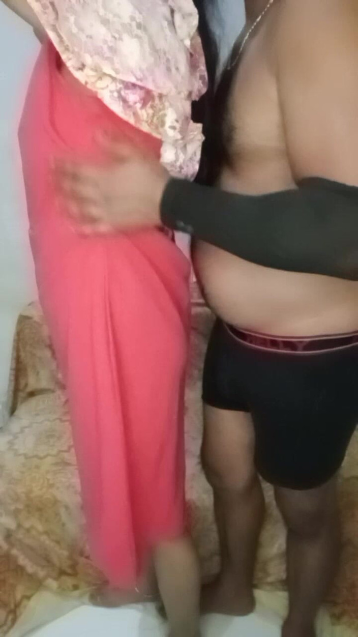 cuteindiancpl21: Geiler junge fickt die ehefrau seines freundes