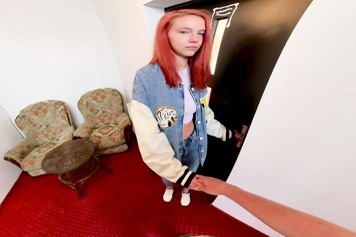 VRixxens: University Dorm Make-up Sex