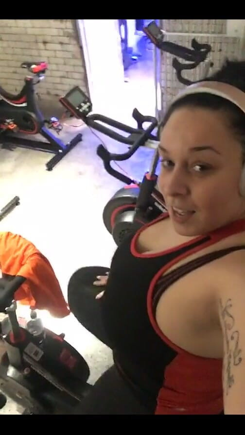 Anastasia Lux: Malhando na academia ... Cardio Before Weights e Yes I Train 5...