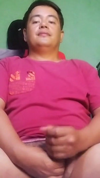 Very Horny Handsome Filipino Farmer