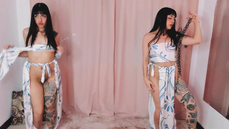 CoralTrip: Uctívání otroků