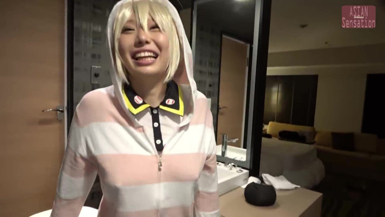 J-Cams: Reverse Bunny cosplayer - nuốt tinh và bôi dầu - chương2