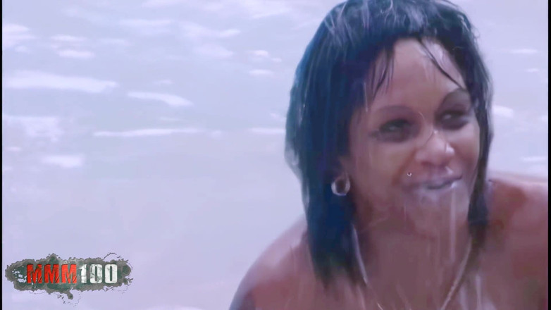 MMM100: Ședință foto Shania lângă mare cu Shania, o splendidă fată...