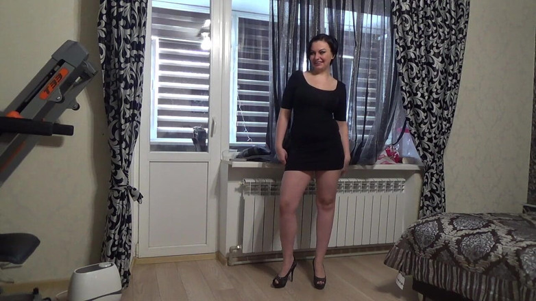 Sexy Milf: The sexiest my outfit N1 Modeling little black dress for...