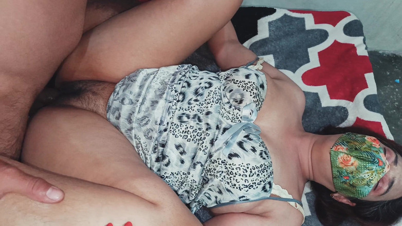 Gullnazkhan: 인도 바비의 물이 나왔고, 그녀의 보지에 물이 나왔어, 핫한 아줌마 XXX 섹스