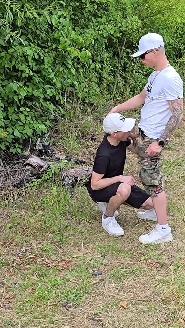 Couldn’t Wait to Fuck My Gay Boy Bareback by the Railroad (Boyzxy)