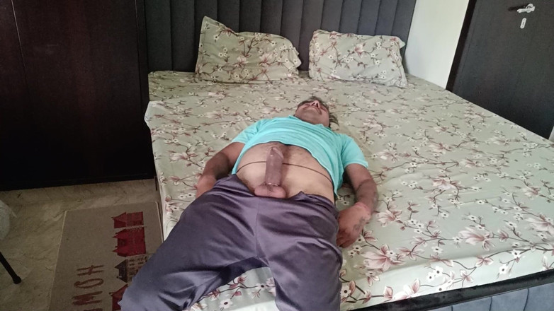 Rajasthani-old-lover: Hombre indio y muestra zapato de ducha y masturbación