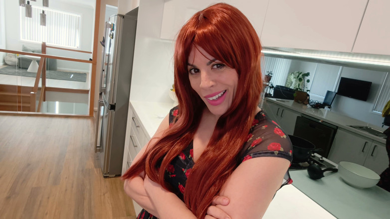 annikarain: Strict Stepmommy to Taboo Hedonistic Pleasure Seeker