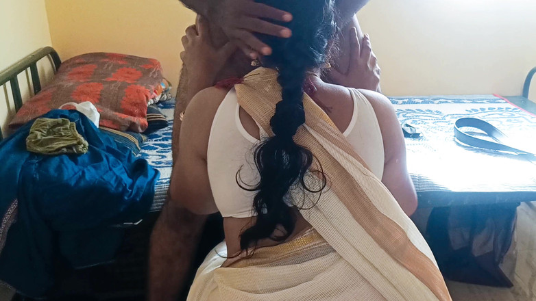 Pushpa porn: La zia traditrice mallu hot romance scopata hot video virale