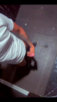 Cumming at the Gym and Nutting All Over the Floor Would You Clean It up for Me?