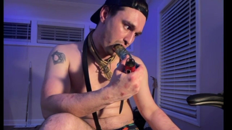 nomadgetglad: Vắt kèn và rơi trên dương vật giả