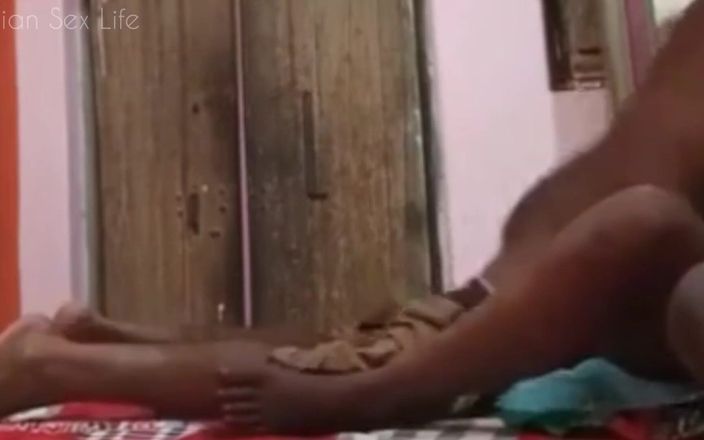 Indian Sex Life: Hintli aldatan köylü evli kadın devar ji ile seks yapıyor