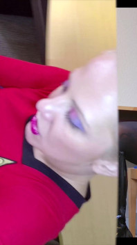 Filmări ale lui Caroline de Jaie prin ciorapi de nailon