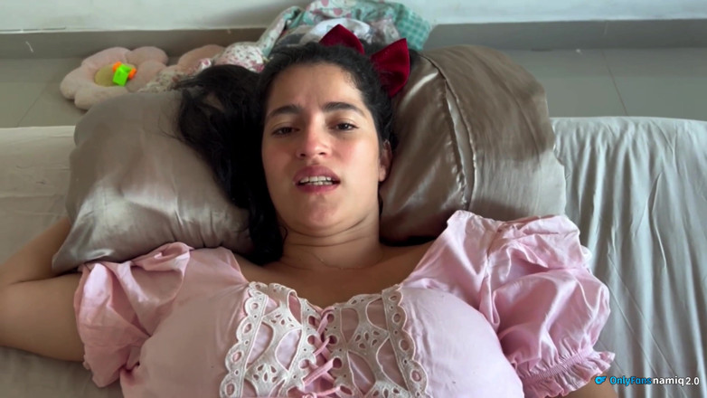 NamiQsein: My Stepfather's Stepdaughter Comes to Ask Me Strange Things
