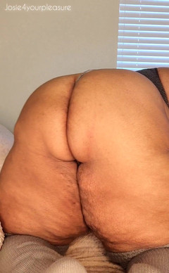 Josie4yourpleasure: 一些屁股开始你的一天
