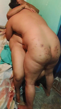 Nach dem baden sex mit hausmädchen