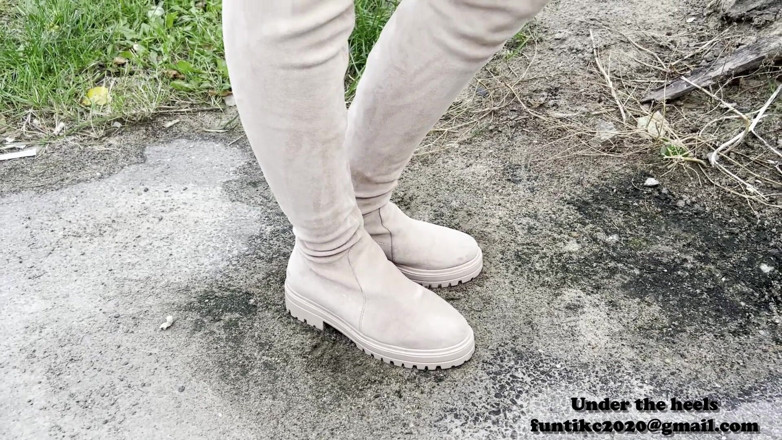 Heel 15 cm: Domestic Humiliation