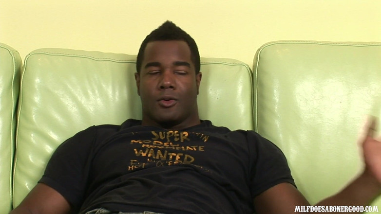 Kick Ass Pictures: Film z jezera Russell z MILF dělá dobrý boner