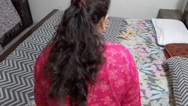 RedQueenRQ: My Stepmom Has a Really Big Ass