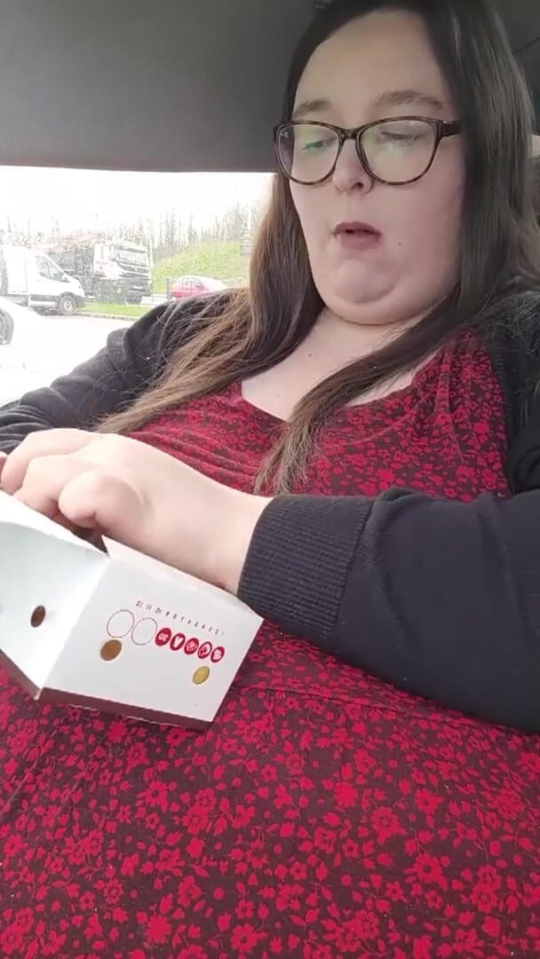SSBBWLadyBrads: More stuffing for the loving